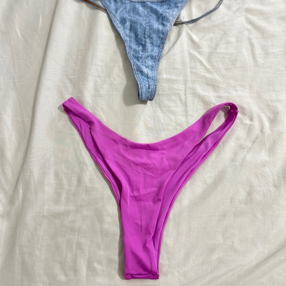 NWOT 2PCS Weekday high waisted bikini bottom/XS